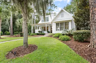 34 Walnut Grv St, Bluffton, SC 29910 - Photo 1
