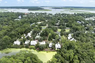 34 Walnut Grv St, Bluffton, SC 29910 - Photo 75