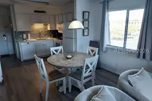 40 Folly Field Rd, Hilton Head Island, SC 29928 - Photo 3