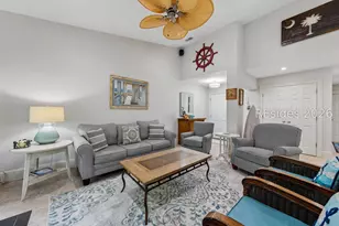 4 Braddock Bluff Dr, Hilton Head Island, SC 29928 - Photo 13