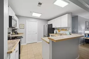 4924 Bluffton Pkwy, Bluffton, SC 29910 - Photo 7