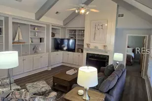 28 Aberdeen Ct, Hilton Head Island, SC 29926 - Photo 3