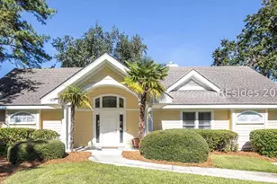 28 Aberdeen Ct, Hilton Head Island, SC 29926 - Photo 1