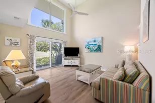 19 Stoney Creek Rd, Hilton Head Island, SC 29928 - Photo 7