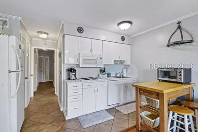 40 Folly Field Road #B122, Hilton Head Island, SC 29928 - Photo 13