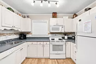 663 William Hilton Pkwy, Hilton Head Island, SC 29928 - Photo 9