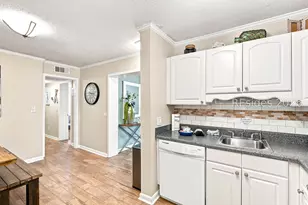 663 William Hilton Pkwy, Hilton Head Island, SC 29928 - Photo 13