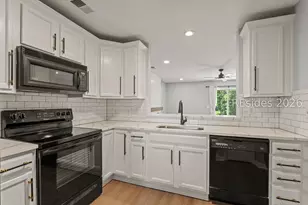 460 Gardners Ln, Bluffton, SC 29910 - Photo 7