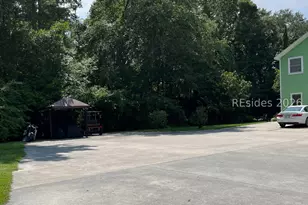23 Reggies Rd, Hilton Head Island, SC 29926 - Photo 3
