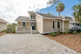 16 Fairway Club Dr, Ladys Island, SC 29920 - Photo 1