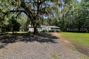 77 Moultrie Plantation Rd, Ridgeland, SC 29936 - Photo 1