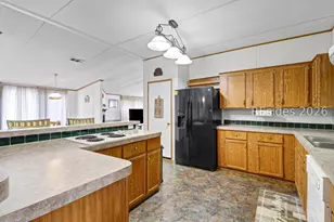 77 Moultrie Plantation Rd, Ridgeland, SC 29936 - Photo 15