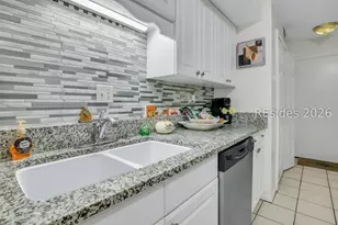 7 Windflower Ct, Hilton Head Island, SC 29926 - Photo 13