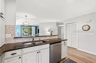 100 Colonnade Dr, Hilton Head Island, SC 29928 - Photo 11