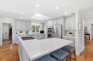 26 Flagship Ln, Hilton Head Island, SC 29926 - Photo 9