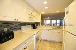 9 Harbourside Ln, Hilton Head Island, SC 29928 - Photo 7