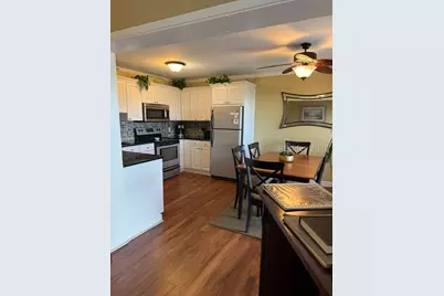 40 Folly Field Road #428, Hilton Head Island, SC 29928 - Photo 7