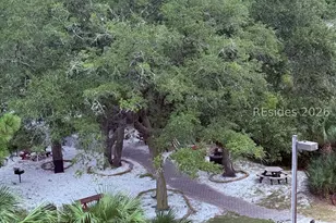 40 Folly Field Rd, Hilton Head Island, SC 29928 - Photo 5