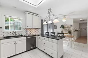 8 Old Military Rd, Hilton Head Island, SC 29928 - Photo 15