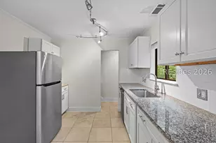 25 Honey Locust Cir, Hilton Head Island, SC 29926 - Photo 17