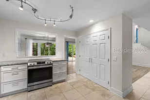 25 Honey Locust Cir, Hilton Head Island, SC 29926 - Photo 19