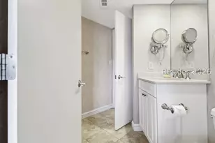 9 Harbourside Ln, Hilton Head Island, SC 29928 - Photo 19