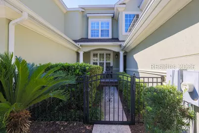 221 Farnsleigh Avenue, Bluffton, SC 29910 - Photo 9
