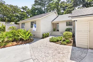19 Dewberry Ln, Hilton Head Island, SC 29928 - Photo 1