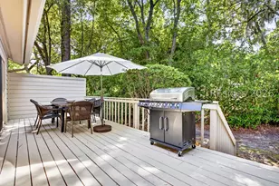 19 Dewberry Ln, Hilton Head Island, SC 29928 - Photo 5