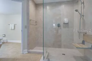 14 Wimbledon Ct, Hilton Head Island, SC 29928 - Photo 5