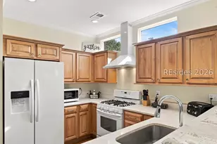 23 Coburn Dr E, Bluffton, SC 29909 - Photo 11