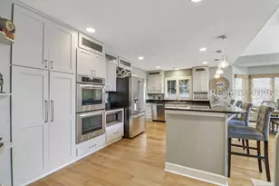 56 Sussex Ln, Hilton Head Island, SC 29926 - Photo 13