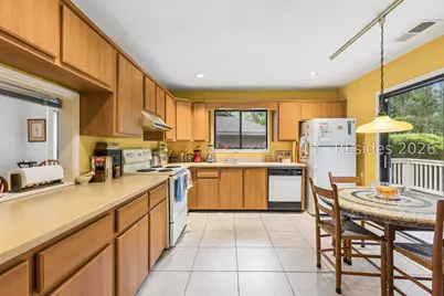 21 Acorn Lane, Hilton Head Island, SC 29928 - Photo 11