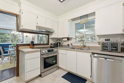 18 Sandpiper Street, Hilton Head Island, SC 29928 - Photo 17