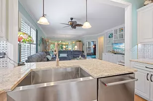 107 Holly Ribbons Cir, Bluffton, SC 29909 - Photo 9