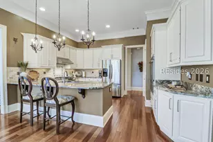 21 Ribaut Dr, Hilton Head Island, SC 29926 - Photo 13