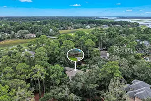 21 Ribaut Dr, Hilton Head Island, SC 29926 - Photo 53