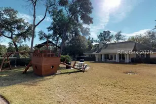 28 Aberdeen Ct, Hilton Head Island, SC 29926 - Photo 17