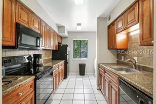 25 Deallyon Ave, Hilton Head Island, SC 29928 - Photo 7