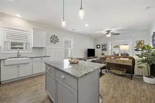 38 Circlewood Dr, Hilton Head Island, SC 29926 - Photo 11