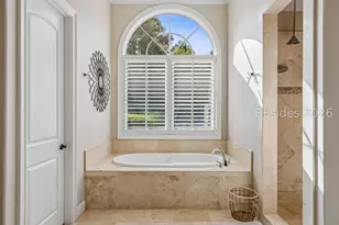526 Colonial Dr, Hilton Head Island, SC 29926 - Photo 15