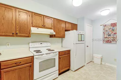 36 Deallyon Avenue #19, Hilton Head Island, SC 29928 - Photo 15