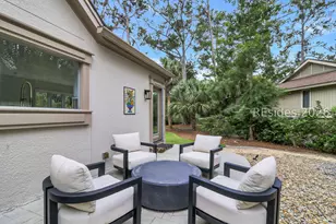 18 Marsh Dr, Hilton Head Island, SC 29928 - Photo 47
