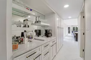 18 Marsh Dr, Hilton Head Island, SC 29928 - Photo 13
