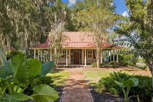 110 Gautier Pl, Beaufort, SC 29902 - Photo 77