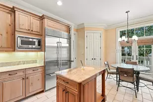 124 S Shore Dr, Hilton Head Island, SC 29928 - Photo 17