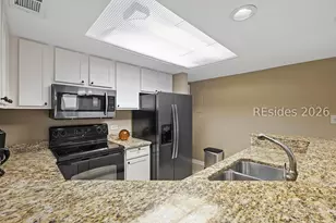 13 Harbourside Ln, Hilton Head Island, SC 29928 - Photo 9