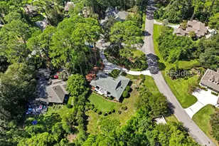 10 Big Woods Dr, Hilton Head Island, SC 29926 - Photo 49