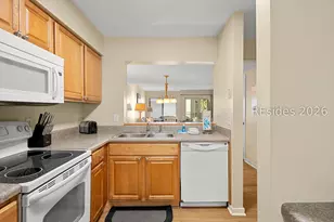 15 Deallyon Ave, Hilton Head Island, SC 29928 - Photo 3