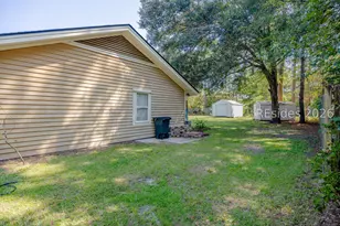 36 Sugaree Dr, Bluffton, SC 29910 - Photo 11